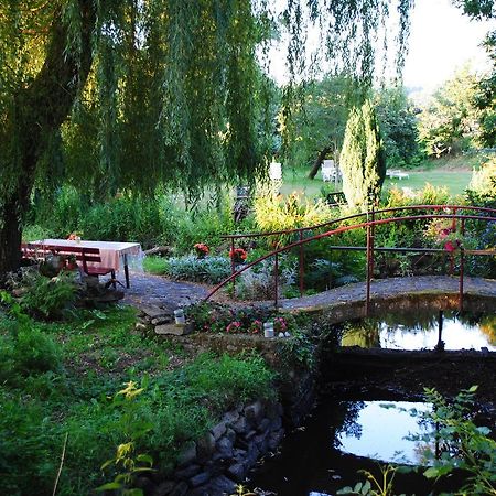 Le Moulin Du Bignon Bed and Breakfast Lassy Exterior foto